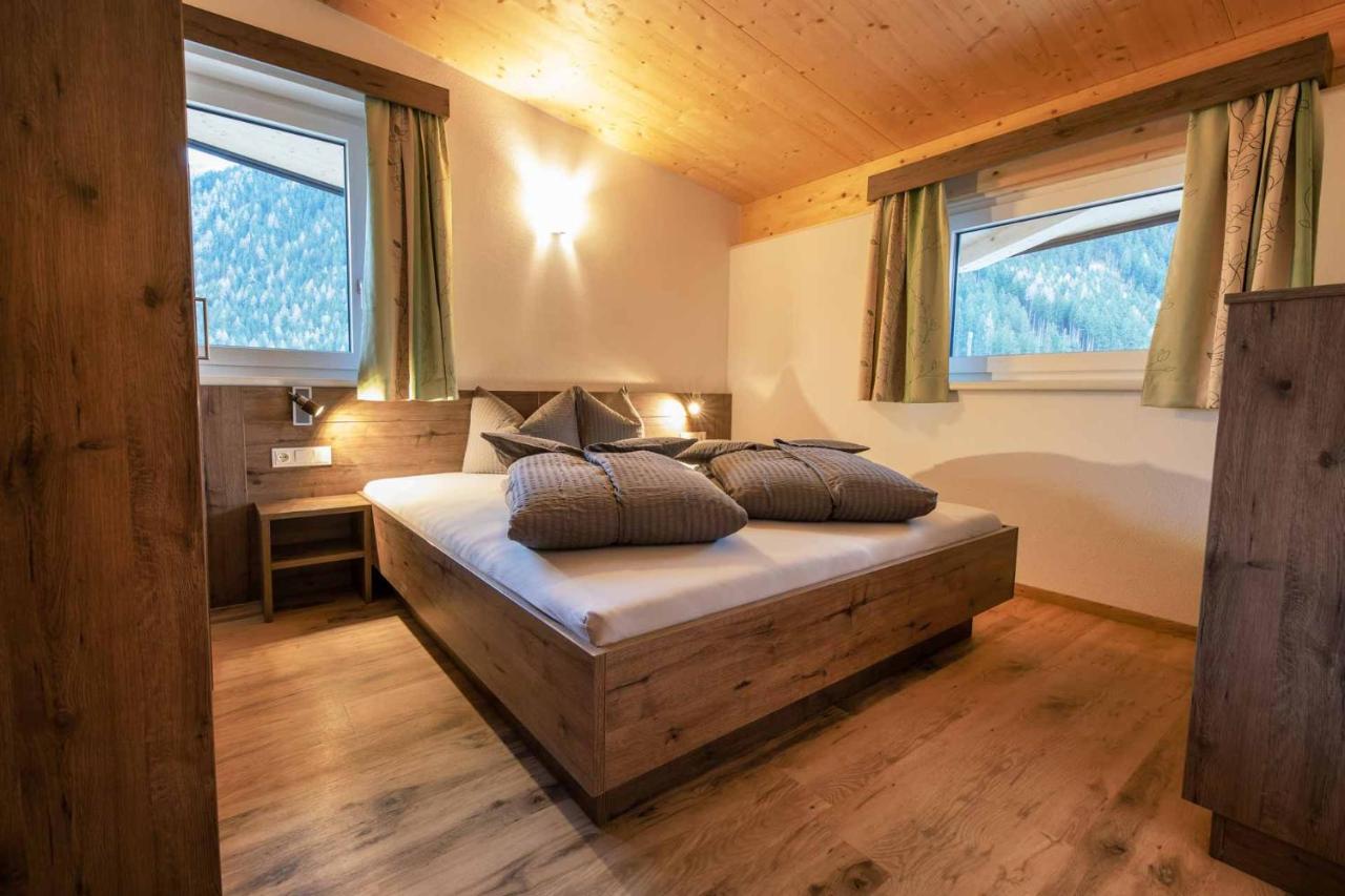 Ferienhaus Gipfelblick Нойштіфт-ім-Штубайталь Екстер'єр фото