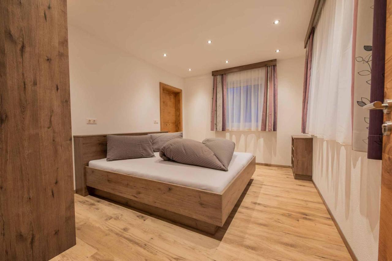 Ferienhaus Gipfelblick Нойштіфт-ім-Штубайталь Екстер'єр фото
